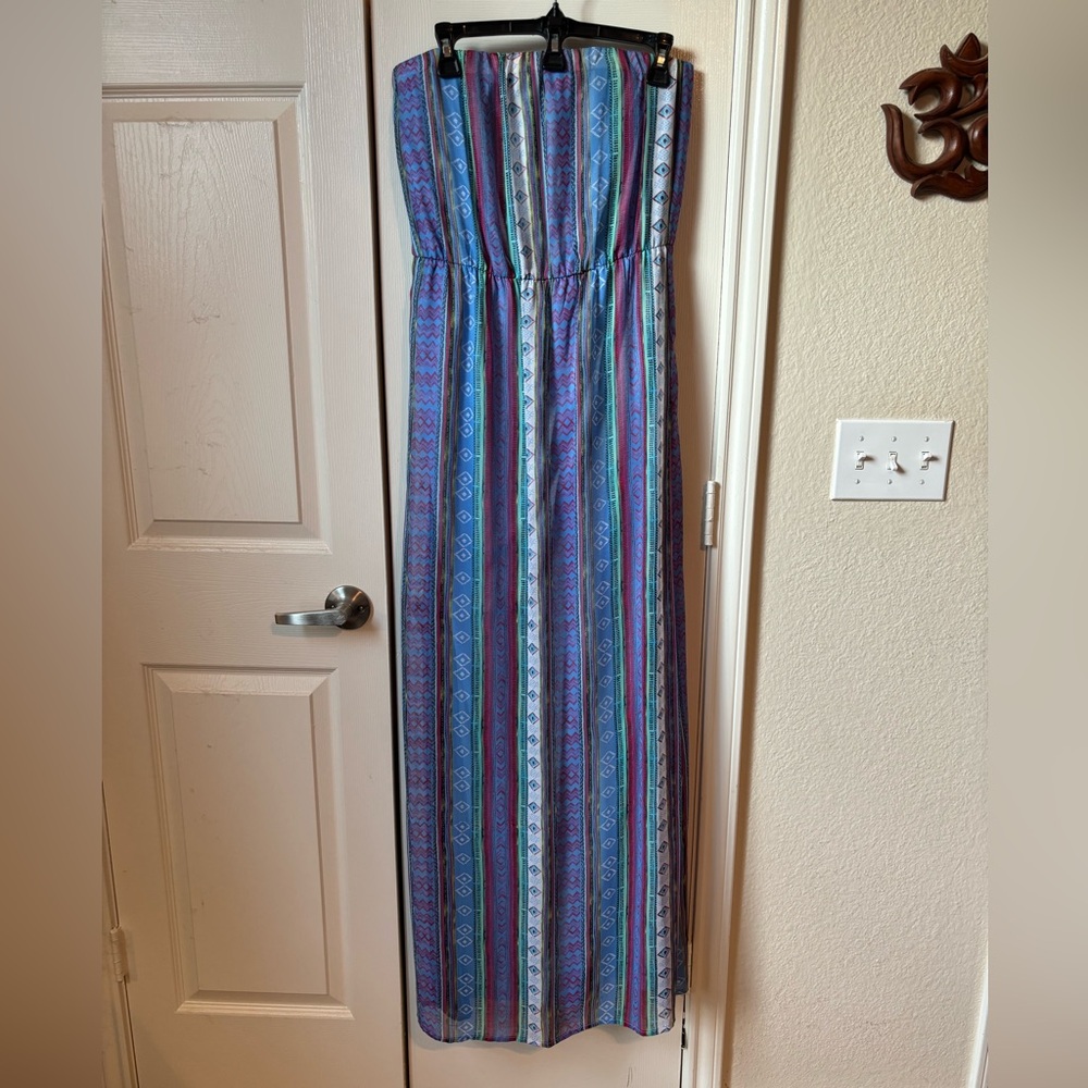 Strapless breezy summer maxi dress.